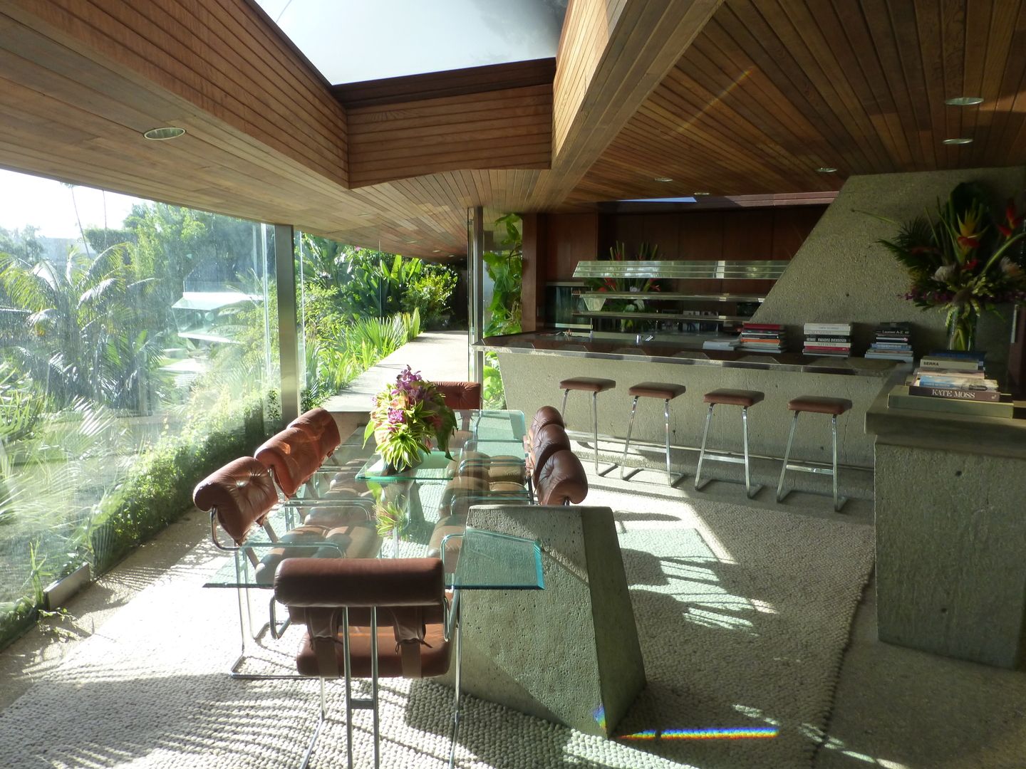 Incorporating nature elements for the perfect hideout space (Photo: Wikimedia Commons)