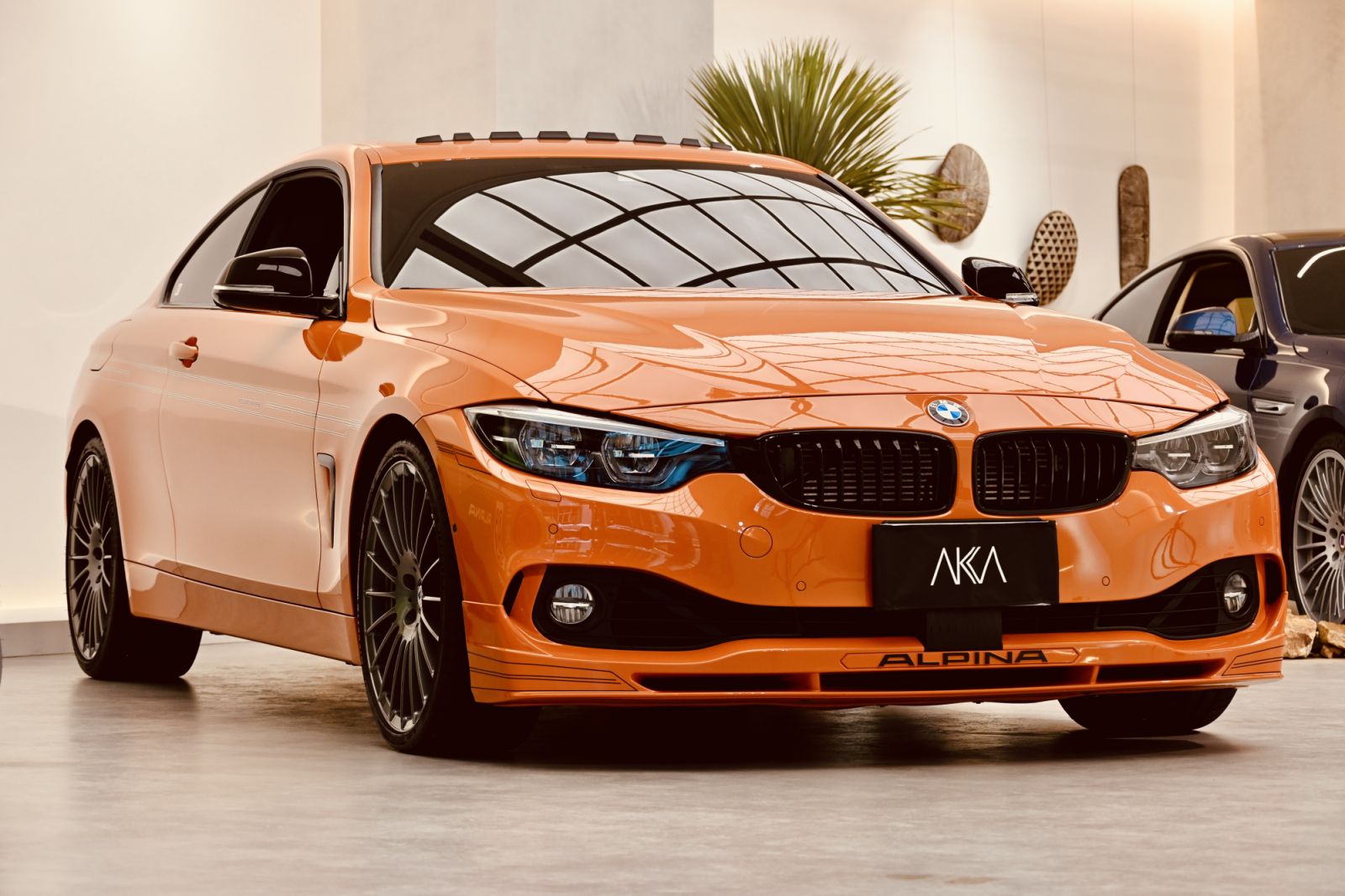 頂級 BMW ALPINA 你認識嗎？限時一個月內湖 AKA Automotive Arts產出限量款車迷必朝聖