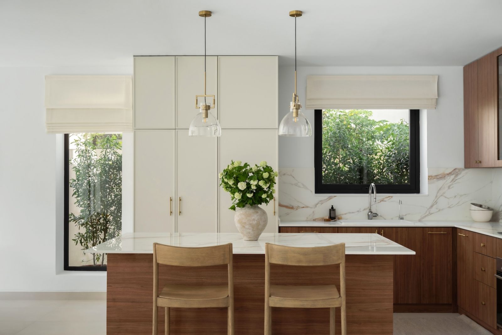 Simple kitchen aesthetics