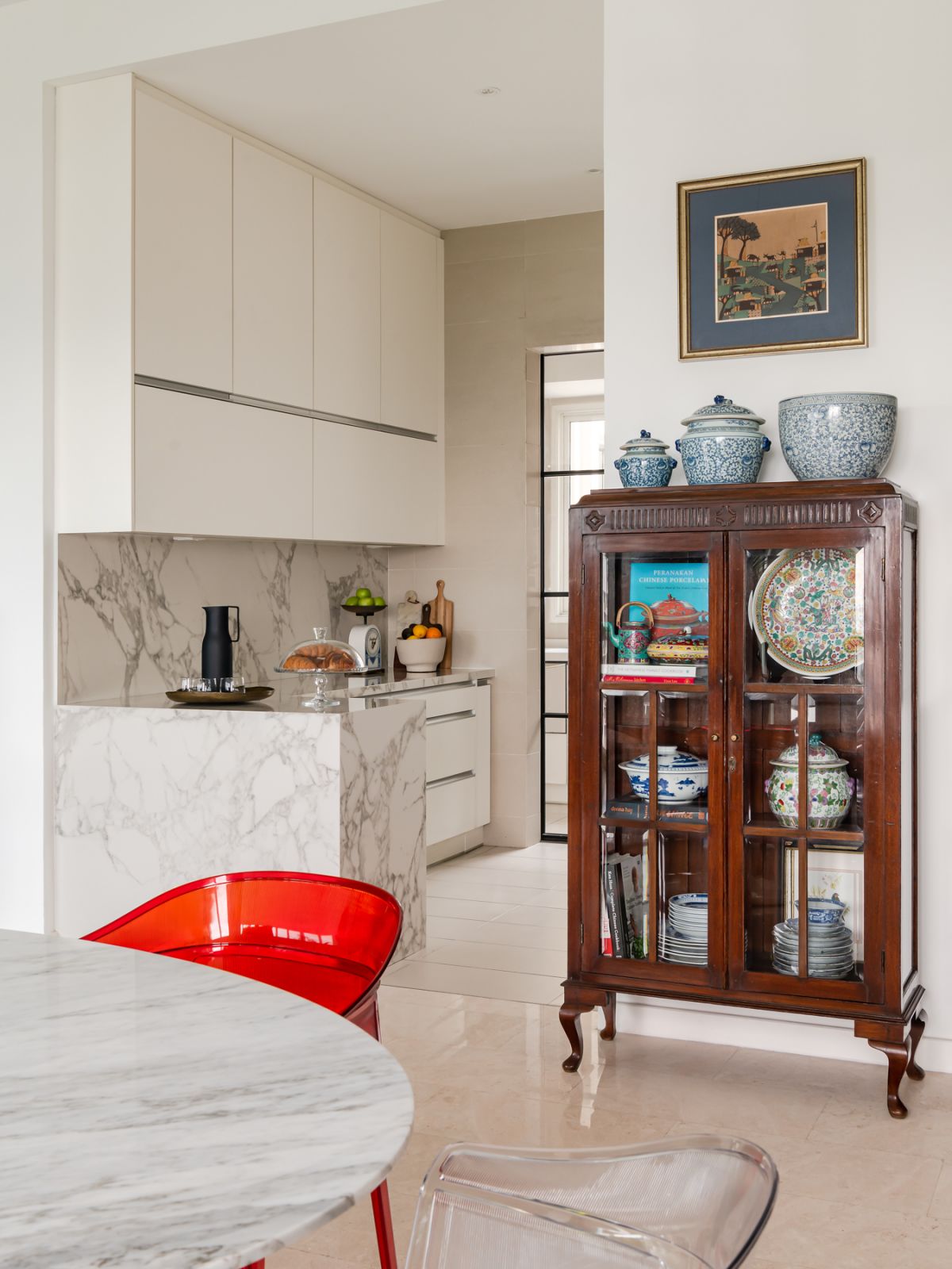 The kitchen cabinets were retained from the previous owner (Photo: David Yeow)