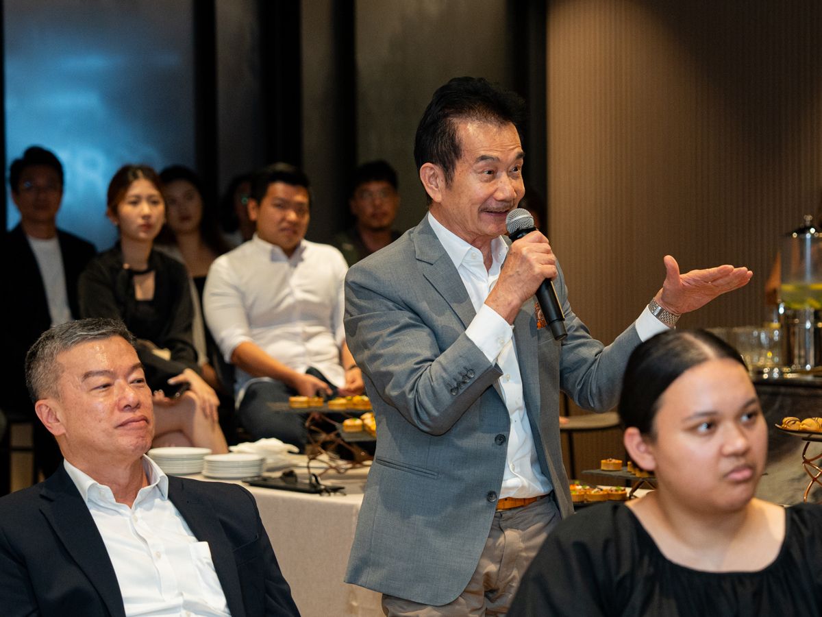 Allen Ang, Chia Ngiang Hong, Elyna Zulkifli