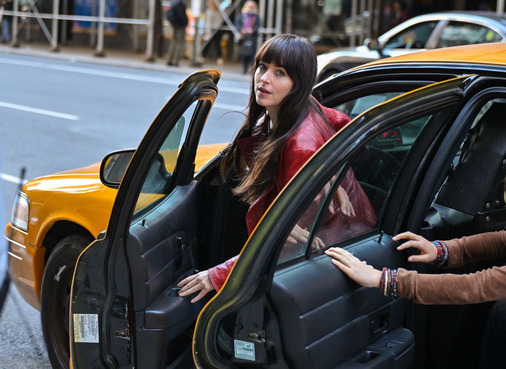 Dakota Johnson 飾演Cassandra Webb。(Photo︰Getty)