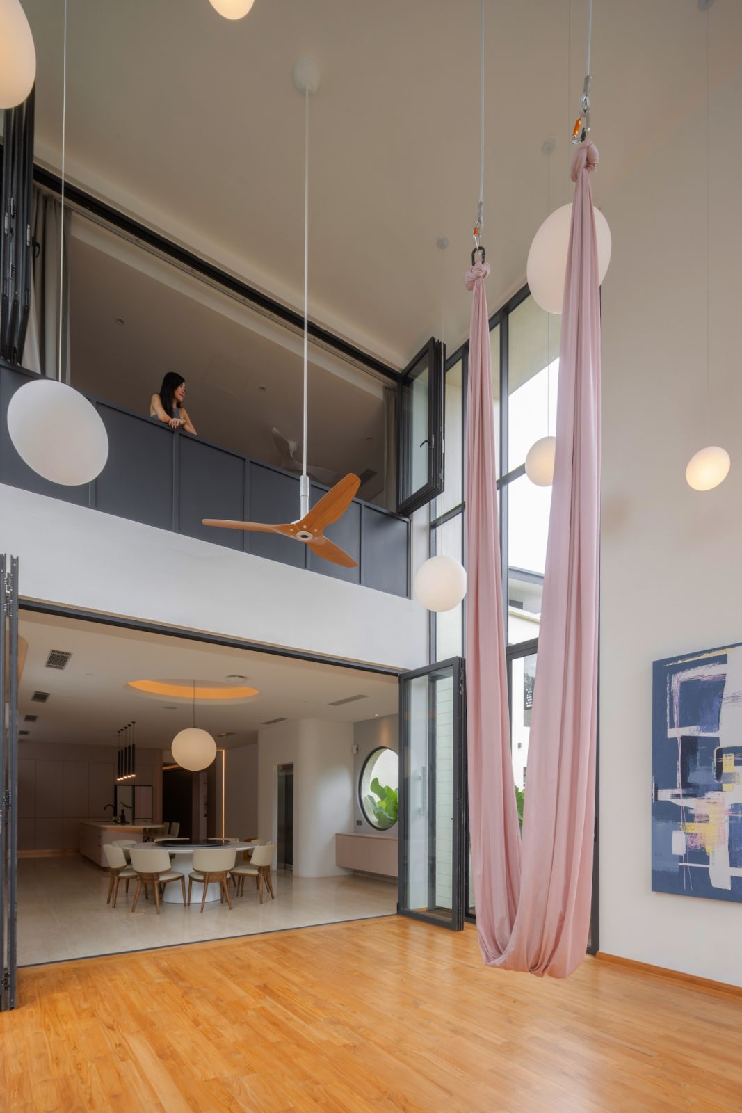 High ceilings for aerial yoga