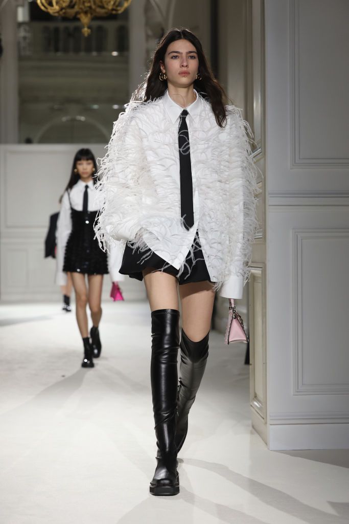PARIS, FRANCE - MARCH 05: (EDITORIAL USE ONLY - For Non-Editorial use please seek approval from Fashion House) A model walks the runway during the Valentino Womenswear Fall Winter 2023-2024 show as part of Paris Fashion Week on March 05, 2023 in Paris, France. (Photo by Pascal Le Segretain/Getty Images)