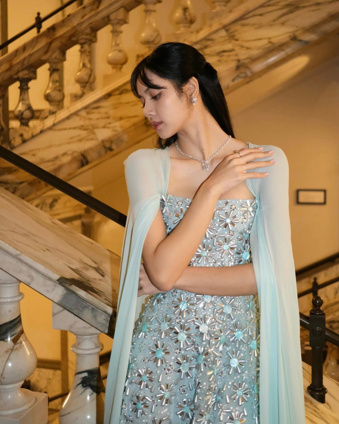 黎巴嫩訂製禮服品牌(Photo: Instagram / @ lalalalisa_m)