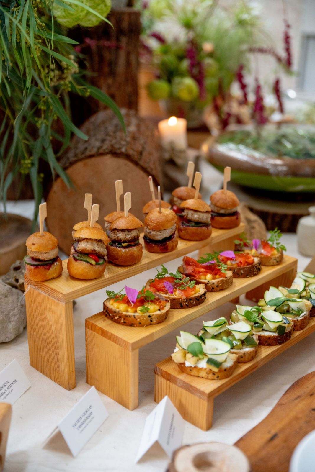 Bite-sized mini burgers and bruschettas for brunch