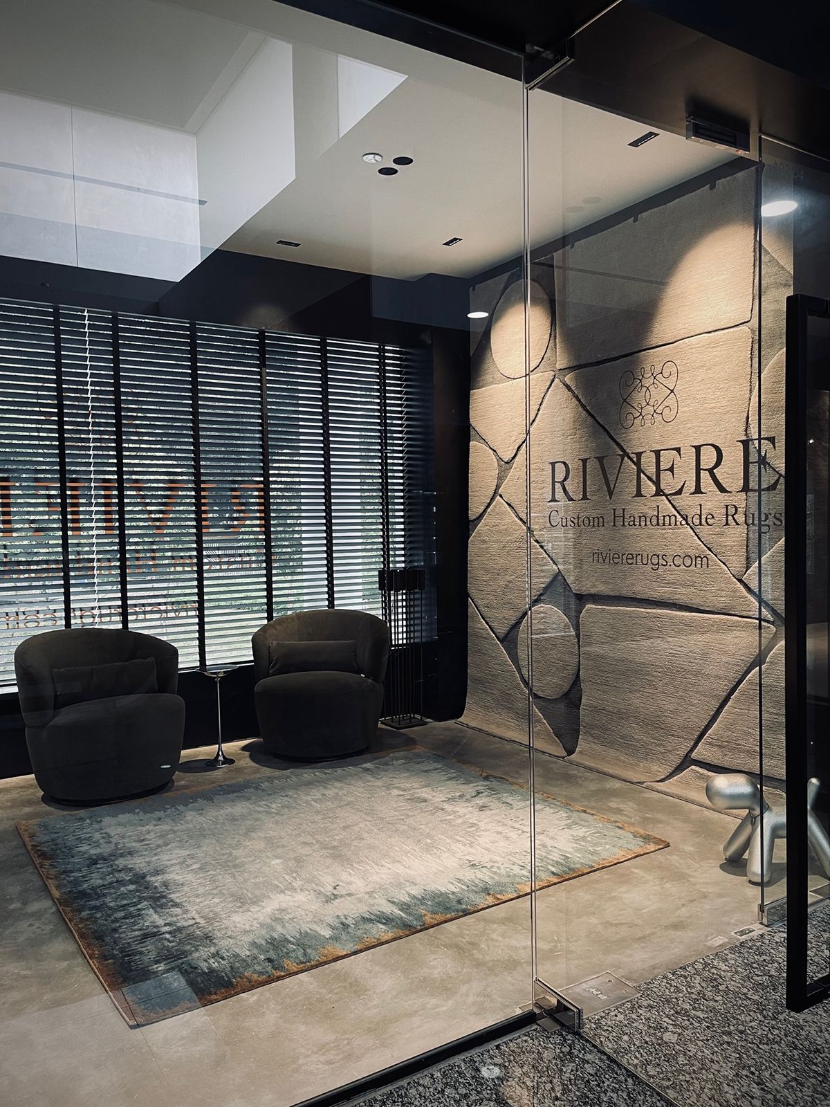 The newly opened Riviere Rugs showroom emphasises comfort and understated elegance