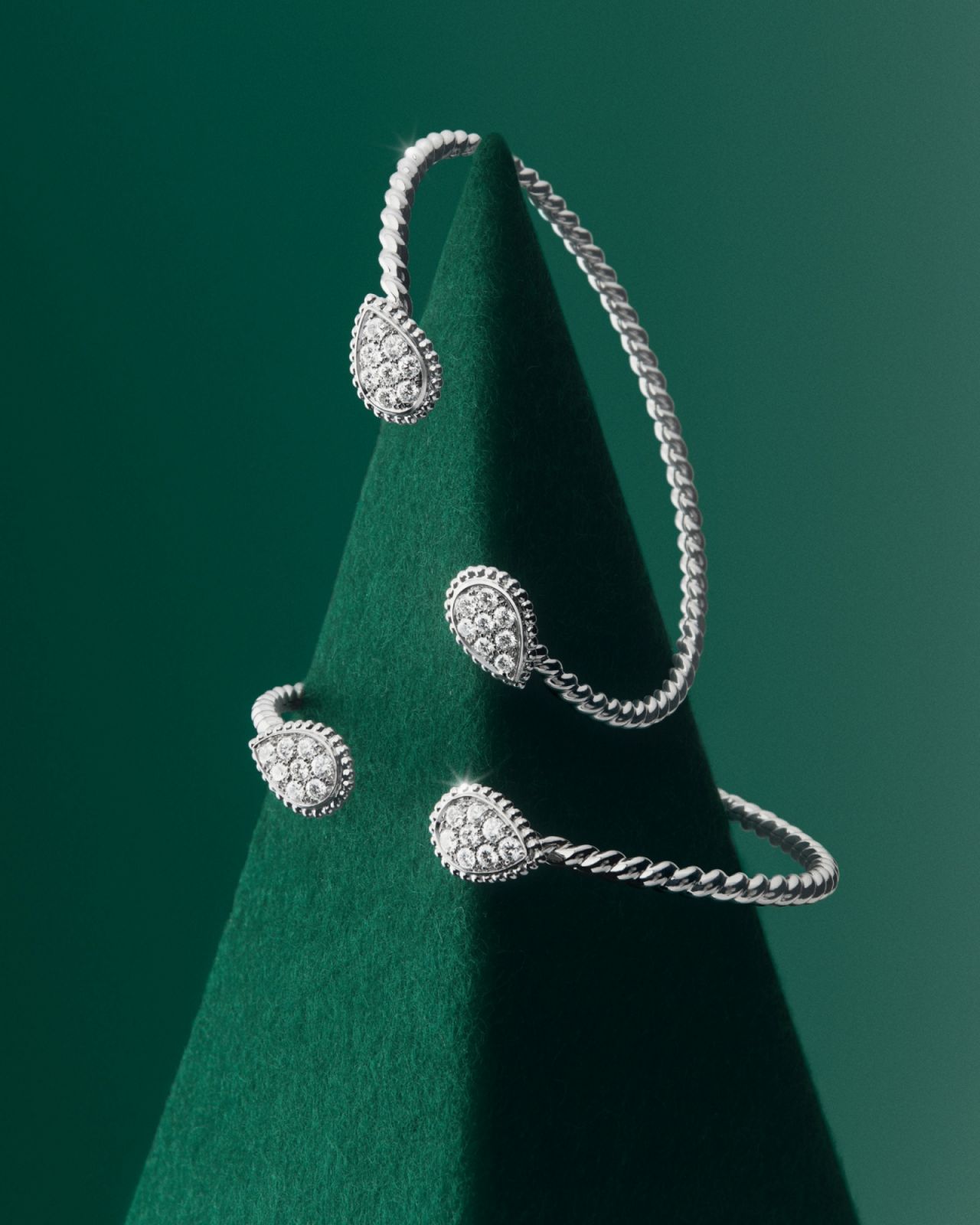 Boucheron Serpent Bohème Solarité系列作品。（Photo: Boucheron）