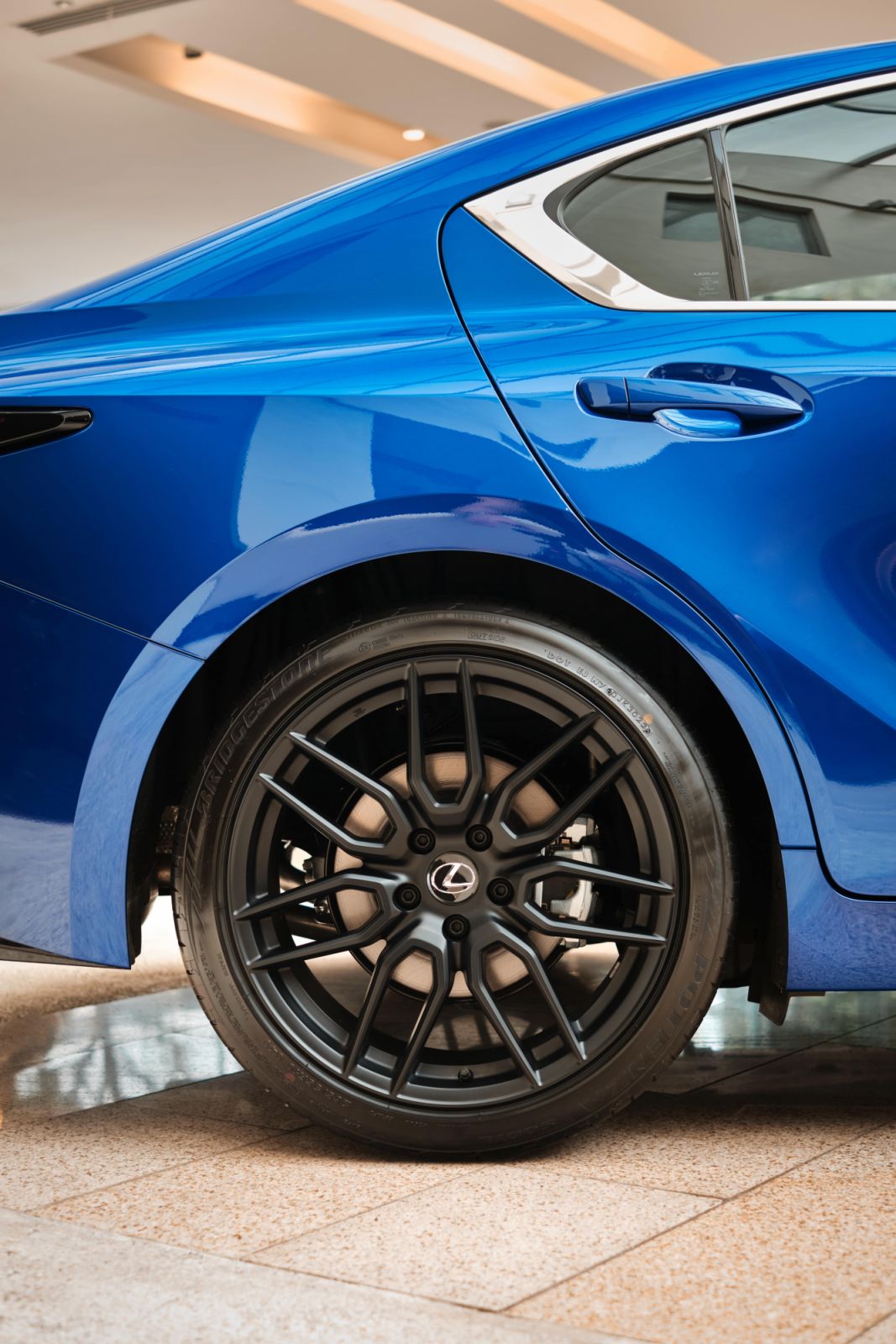 Dashing wheels on the Lexus IS