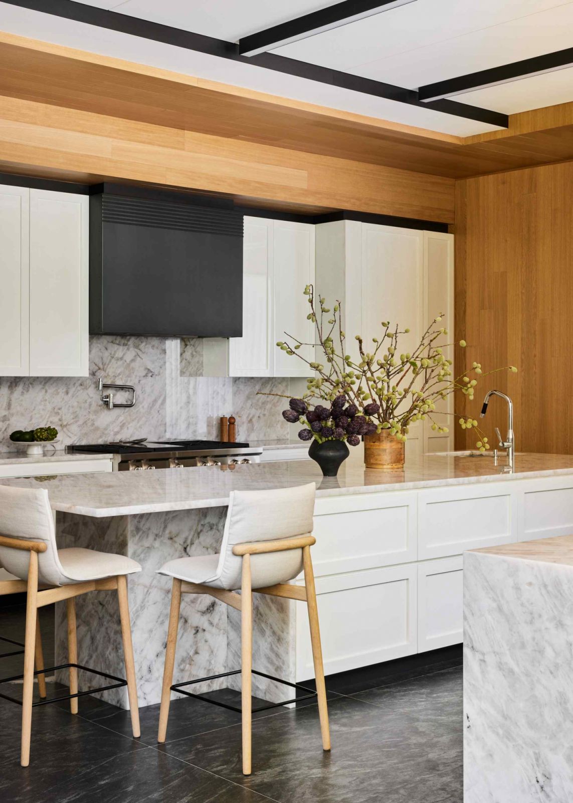Ambient textures across the rooms