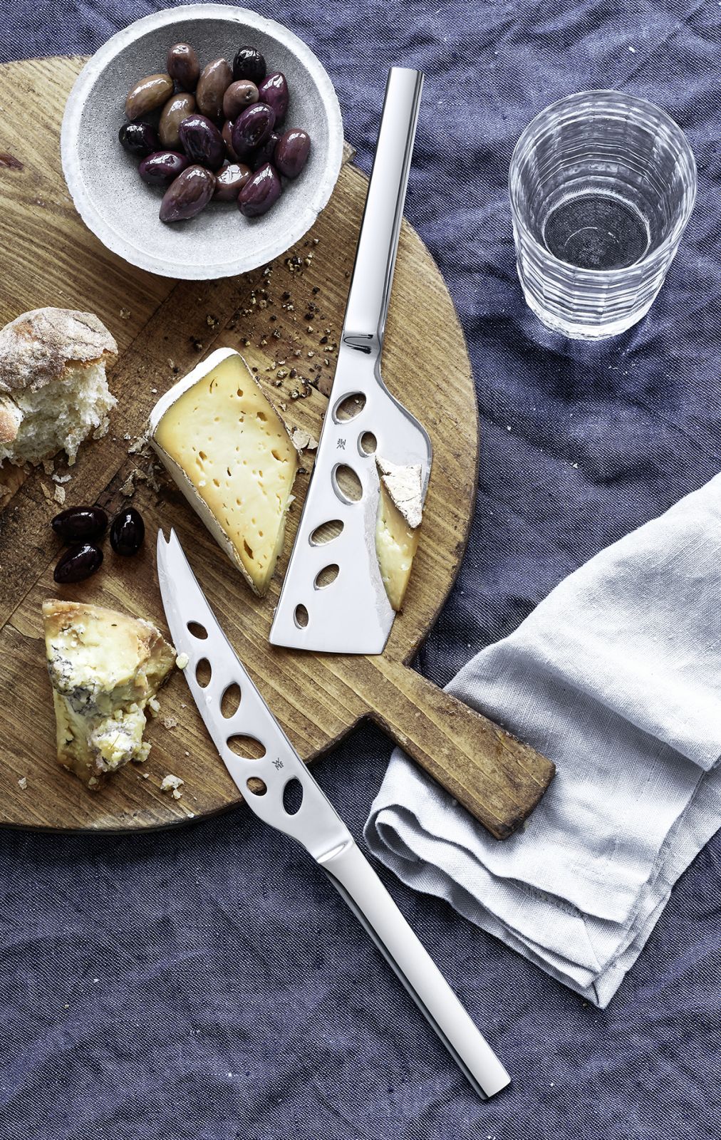 WMF two-piece Nuova Cheese Set