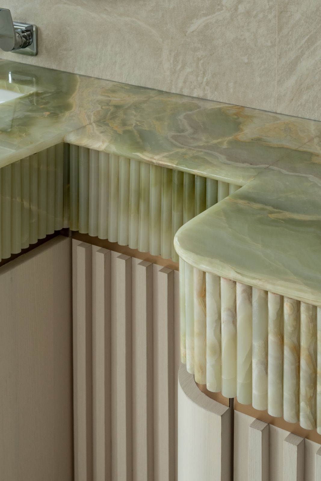 Green onyx up close