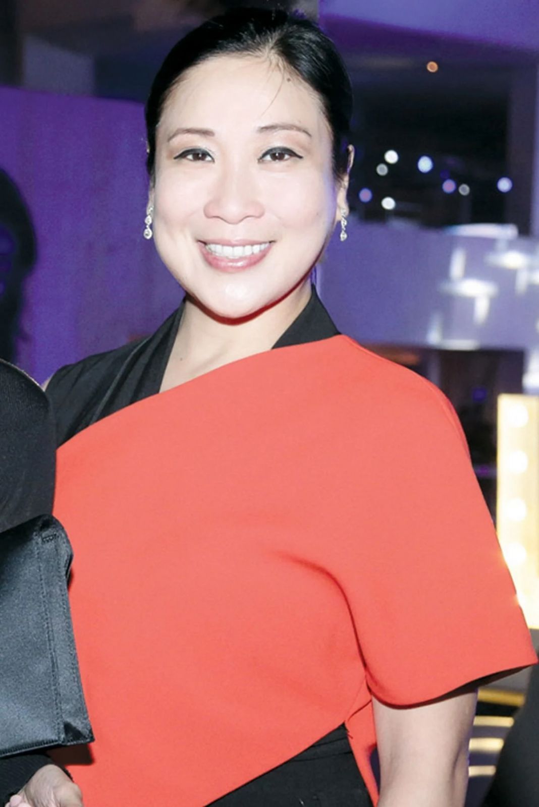 Annette Gozon Valdes