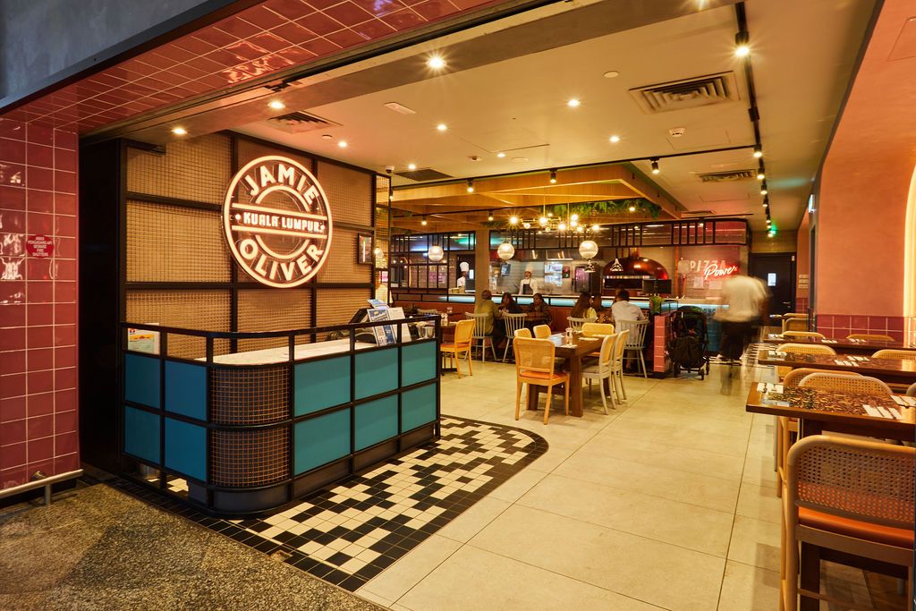 jamie oliver klia