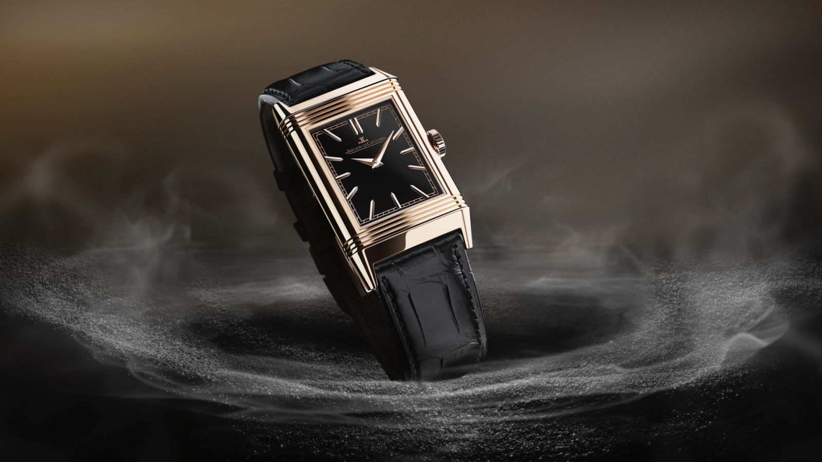 積家翻轉系列琺瑯龍年紀念腕錶。（Photo: Jaeger-LeCoultre）