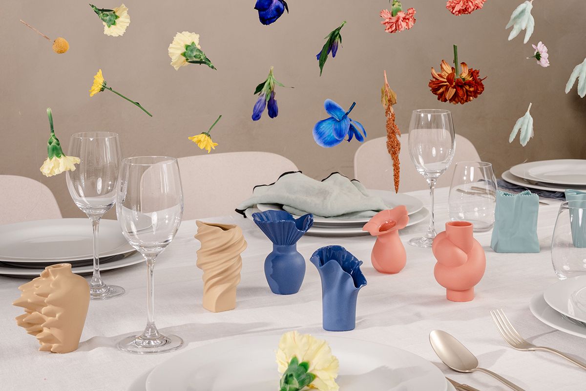 Mini vases from Rosenthal, available at LuxeRoom (Photo: LuxeRoom)