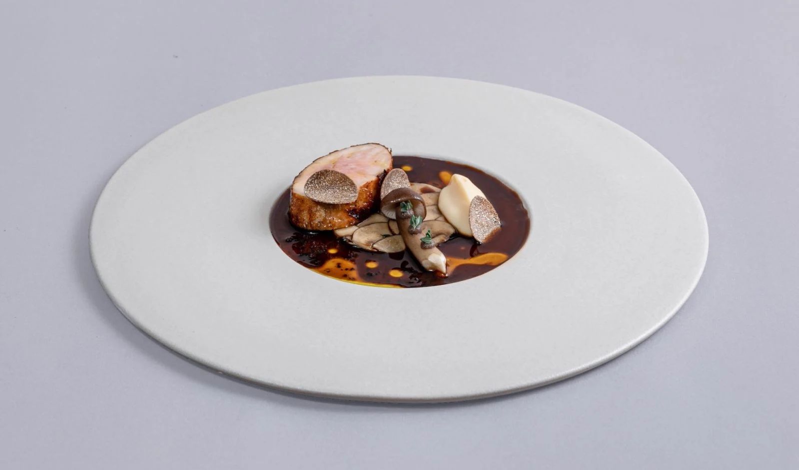 Locally-sourced guinea fowl with mushroom carpaccio (Photo: Potager)