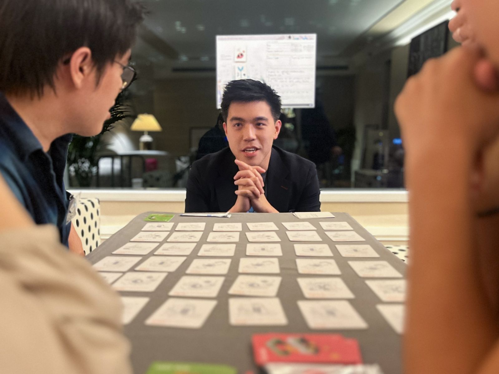 Vince Siu, founder and CEO at Press Start Academy runs a table of players at the Ideas Jam event (Photo: Press Start Academy)
