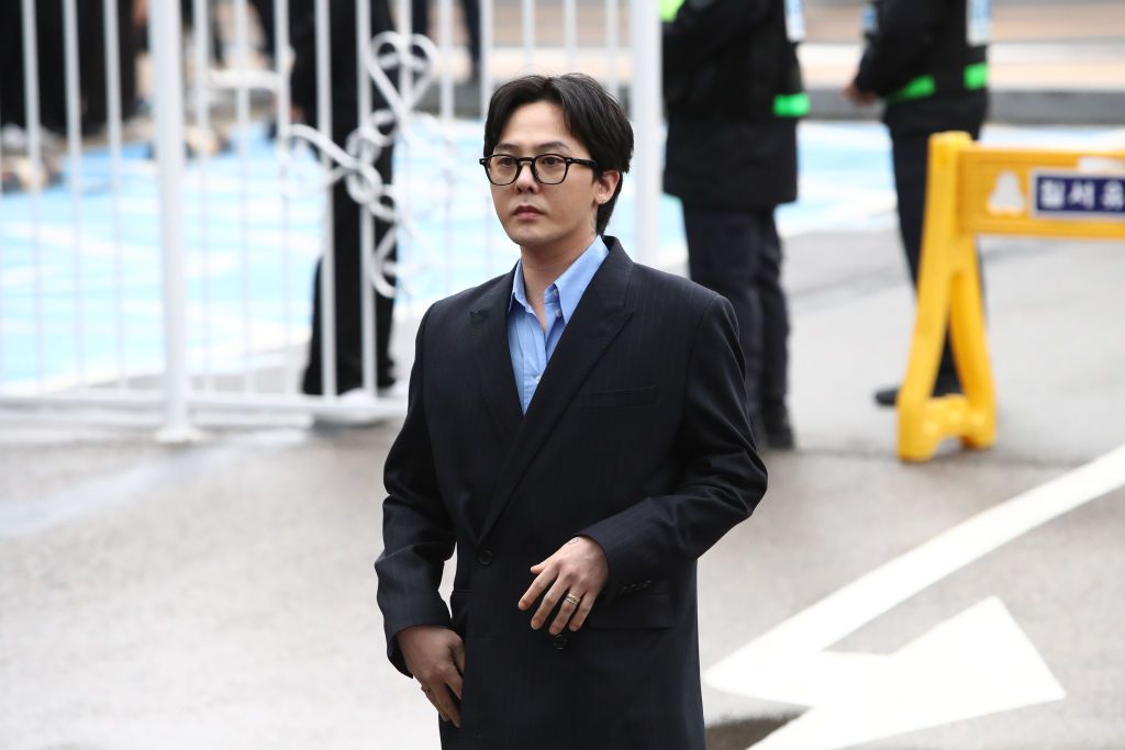 INCHEON, SOUTH KOREA - NOVEMBER 06: Kwon Ji-Yong, also known as G-Dragon of K-pop group BIGBANG, arrives at the Incheon Nonhyeon police station for questioning over drug use suspicions on November 06, 2023 in Incheon, South Korea. South Korean rapper G-Dragon has reportedly been booked by police for suspected drug use. The police plan to conduct a simple reagent test on G-Dragon, who is suspected of illegal drug use under the Narcotics Control Act, to determine whether he has taken any drugs. The police als