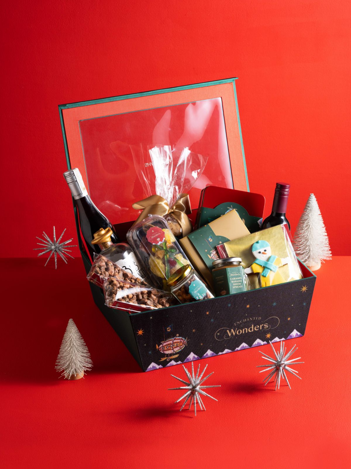 Shangri-La The Fort Christmas Hamper (Photo: Shangri-La The Fort)