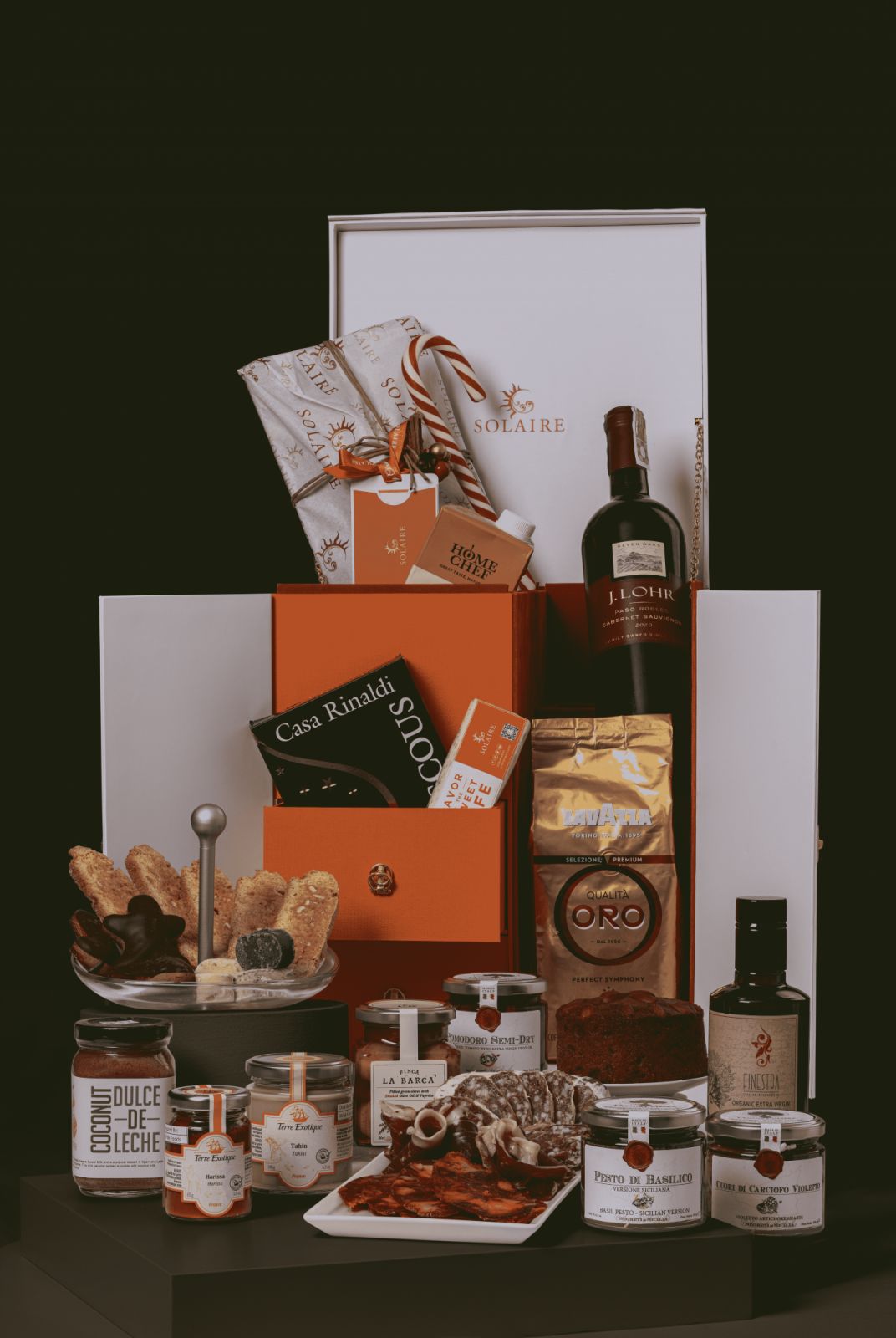Solaire Christmas Hamper (Photo: Solaire)