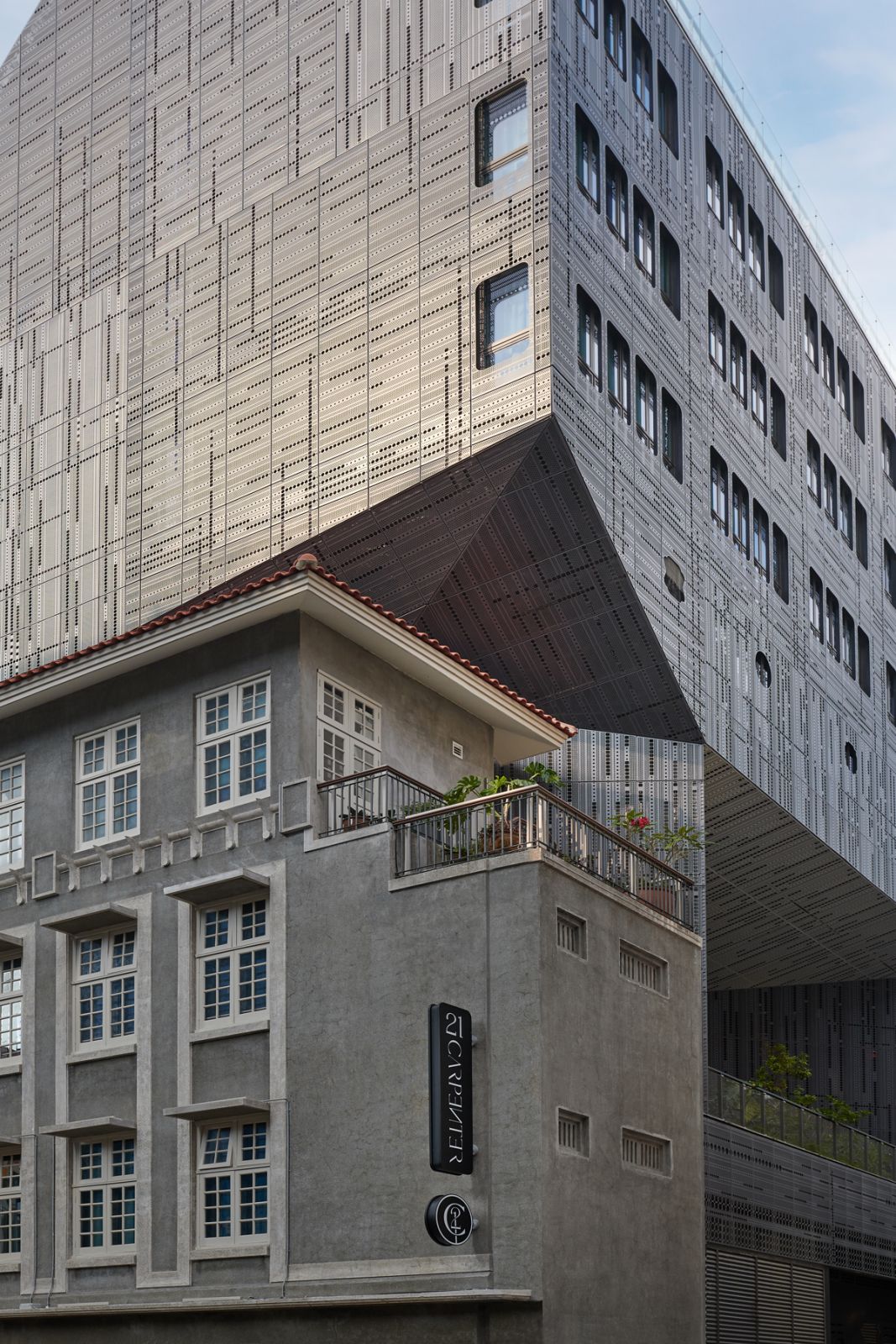 1930s shophouse is a bit more brutalist that those from the decades proceeding and following ito