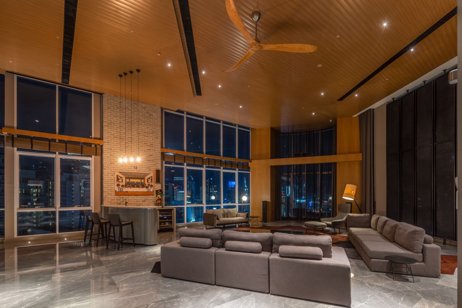 The holiday residence was nicknamed Stardust to evoke the enchanting cityscape (Photo: Lawrence Choo)