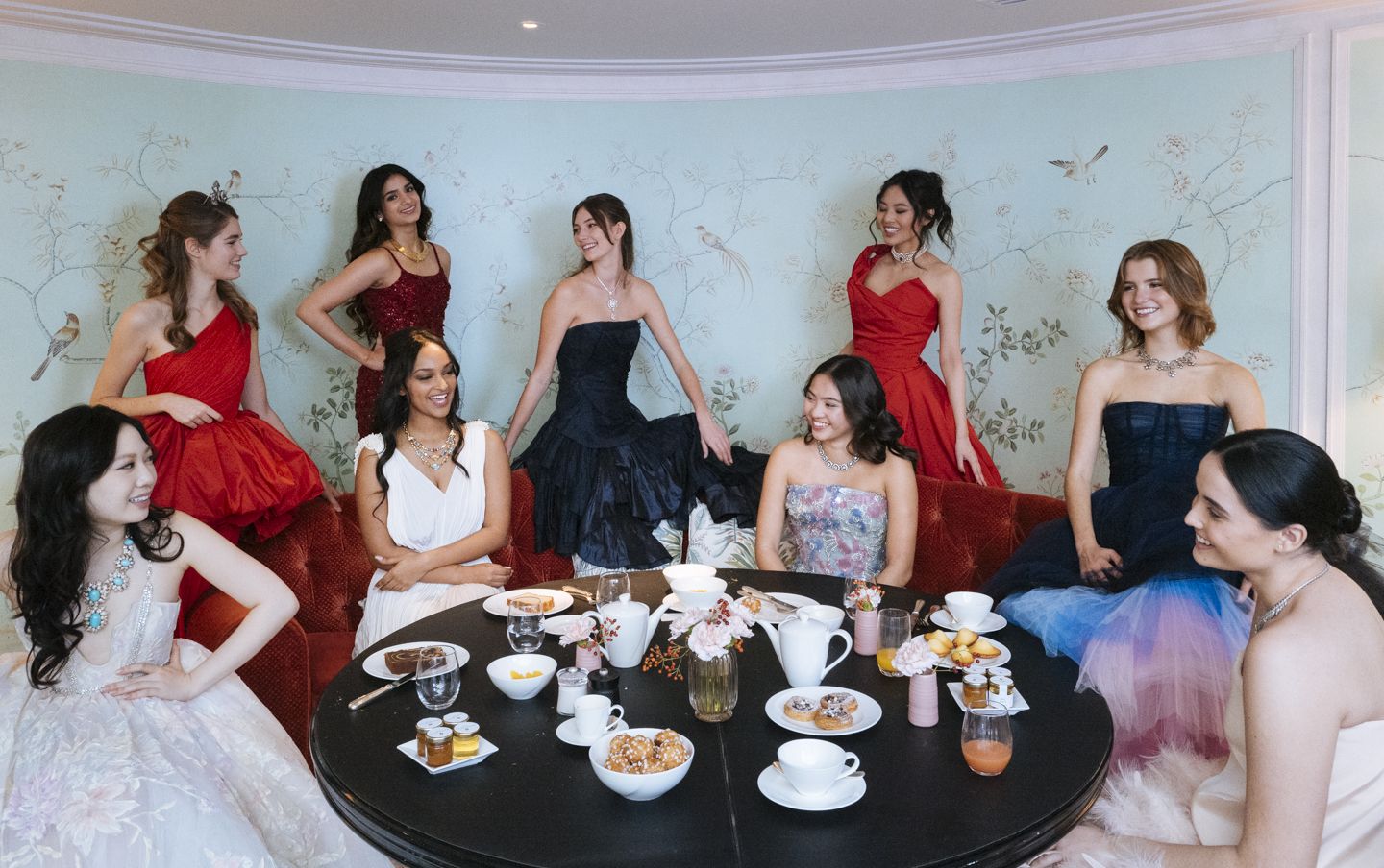 The 2023 debutants (Photo: le Bal des Débutantes)