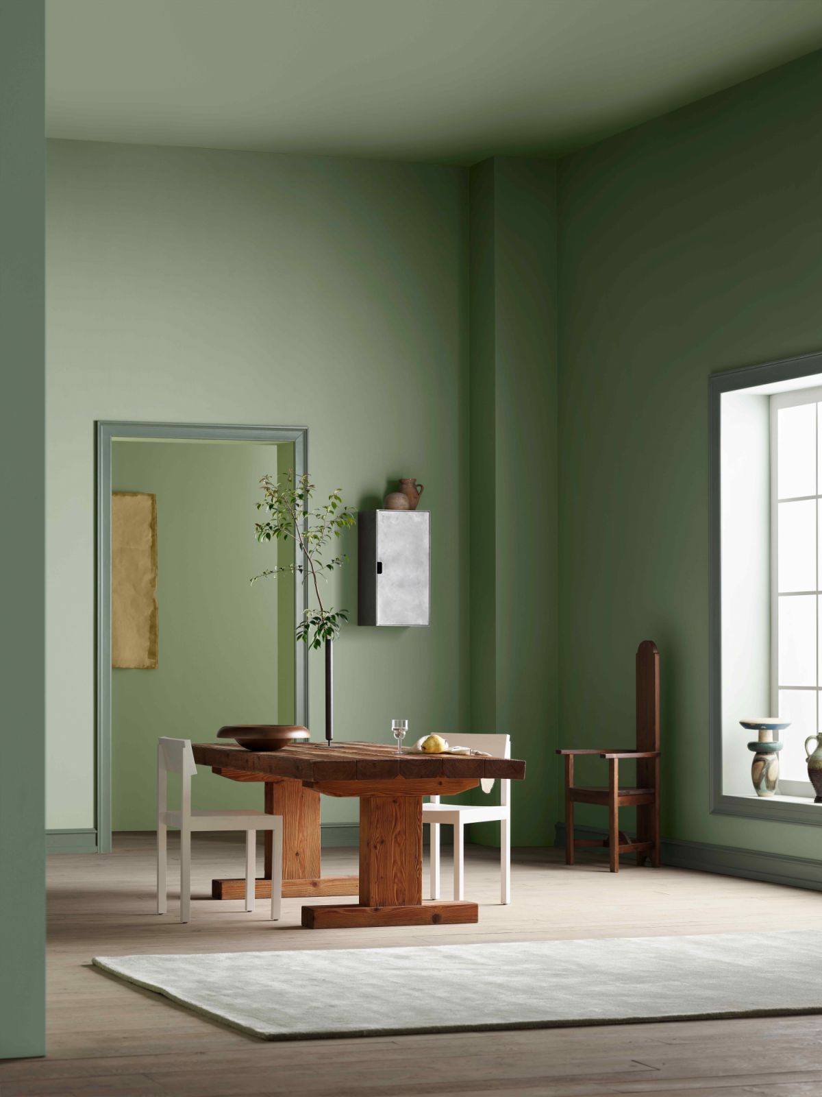 This inviting dining room showcases Subtle Green-9918, Mindful Green-8493, Pistachio-7686, Fresh Pasta-7386 and Classic White-8493