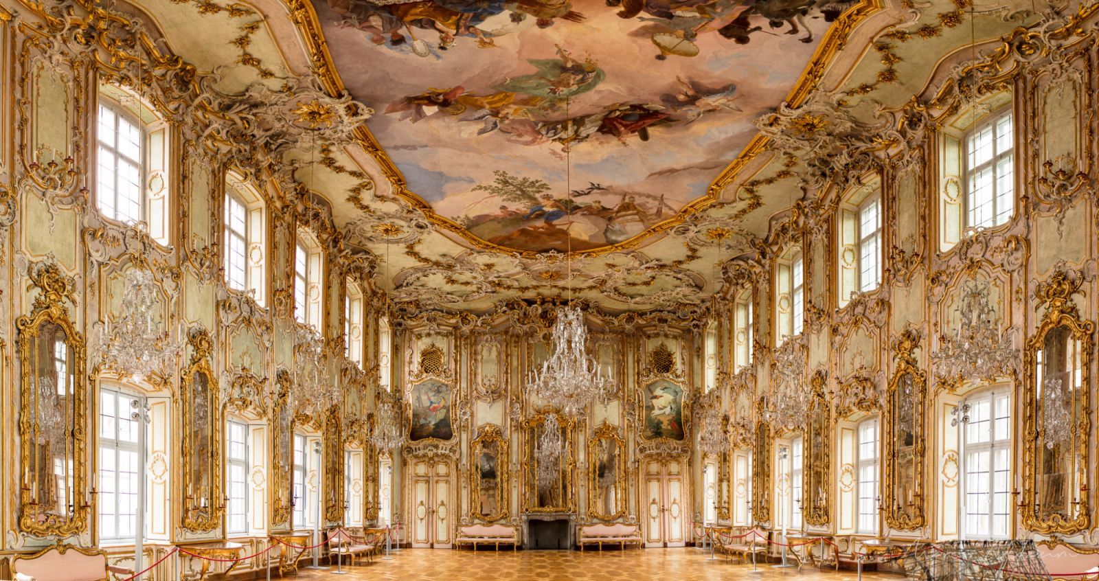 The Rococo Festival Hall of the Schaezlerpalais in Augsburg, Germany (Photo: Marco Mazzini/WikiCommons)