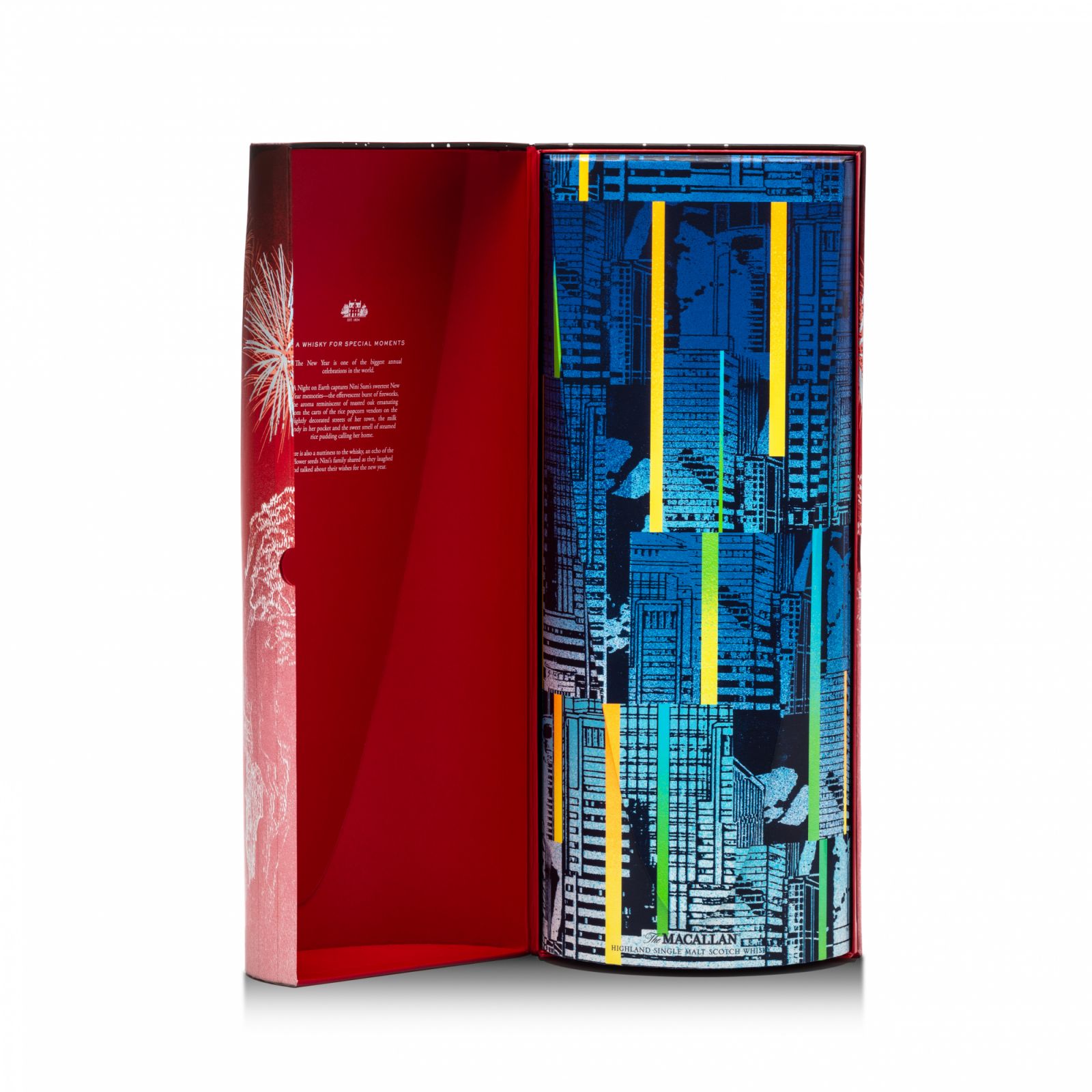 The second layer of the whisky's packaging