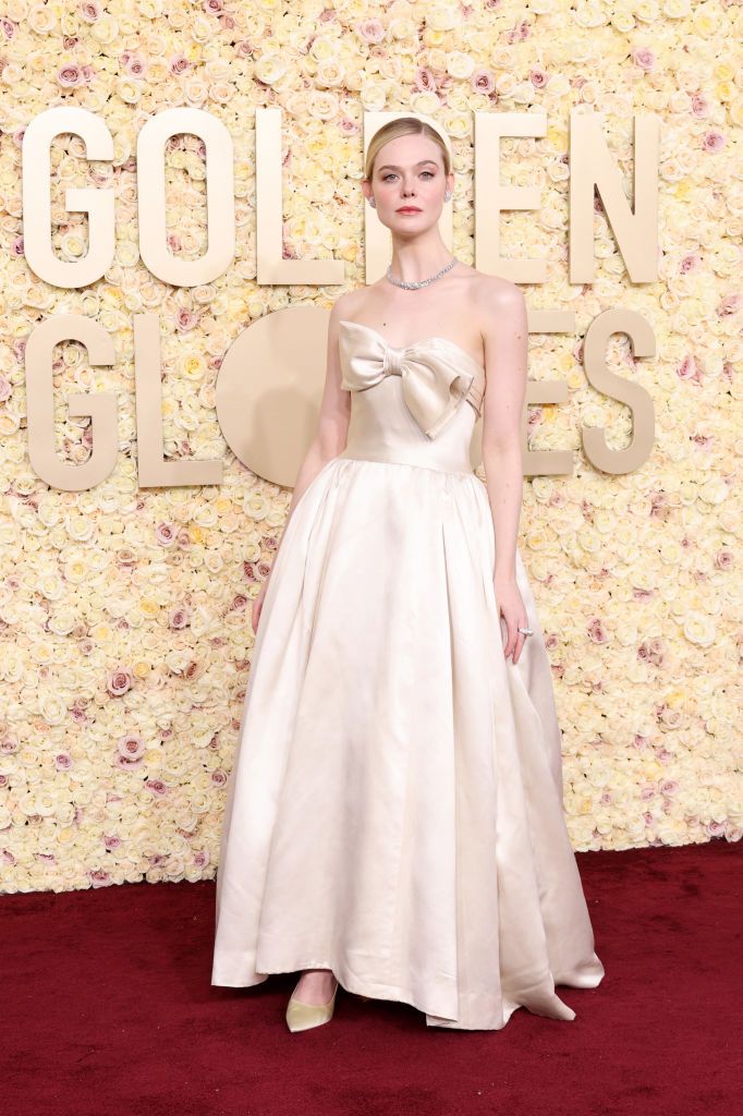 BEVERLY HILLS, CALIFORNIA - JANUARY 07: Elle Fanning attends the 81st Annual Golden Globe Awards at The Beverly Hilton on January 07, 2024 in Beverly Hills, California. (Photo by Amy Sussman/Getty Images)