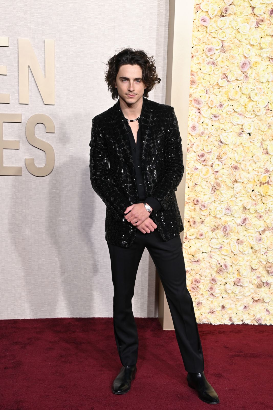 BEVERLY HILLS, CALIFORNIA - 7 JANUARI: TimothÃ©e Chalamet hadir di Anugerah Annual Golden Globe di The Beverly Hilton on January 07, 2024 in Beverly Hills, California. (Photo by Jon Kopaloff/WireImage,)
