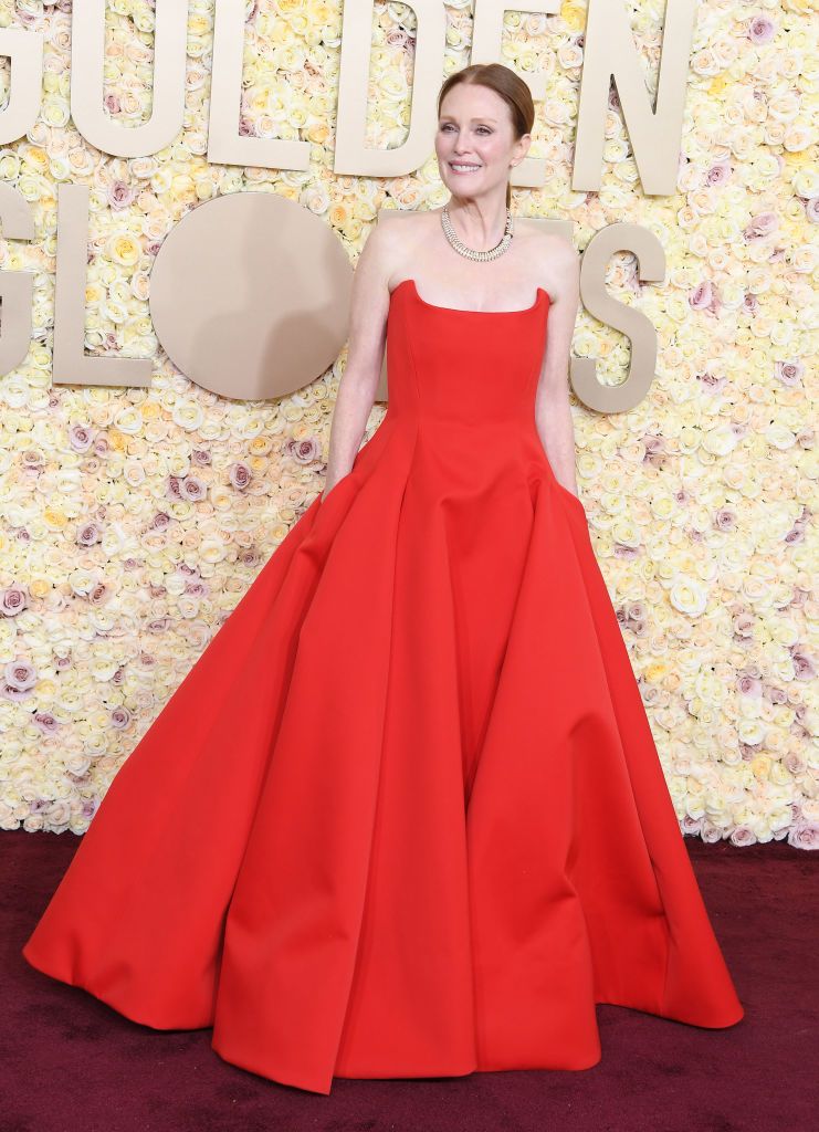 BEVERLY HILLS, CALIFORNIA - JANUARY 07: Julianne Moore attends the 81st Annual Golden Globe Awards at The Beverly Hilton on January 7, 2024 in Beverly Hills, California. (Photo by Steve Granitz/FilmMagic)
