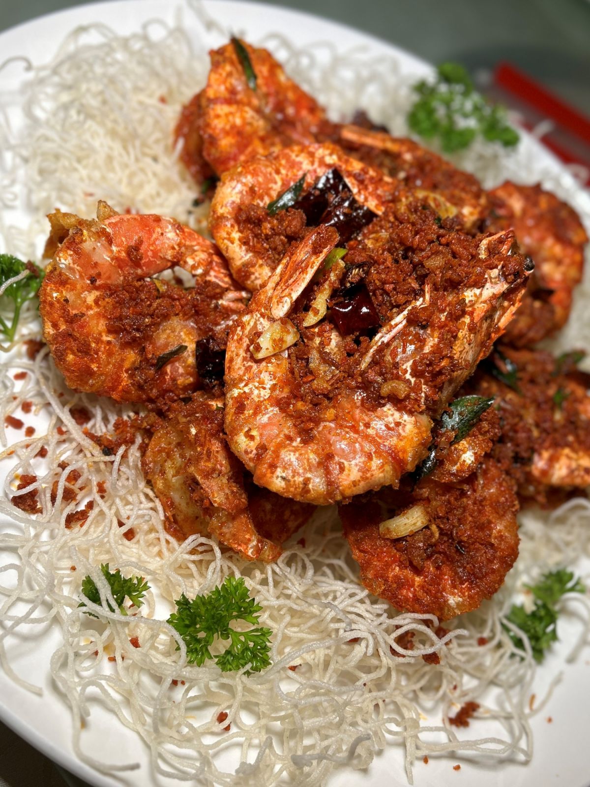 Prawns, wok-fried in Bei Fong Tong-style sauce. (Photo: Grand Millennium Kuala Lumpur)
