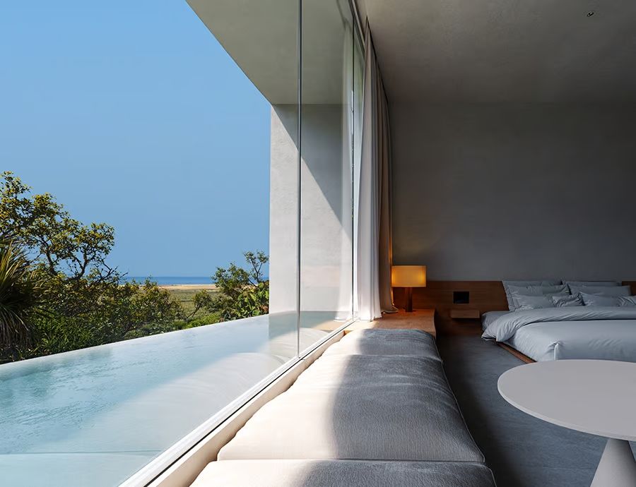 Edge-to-edge glass as windows (Photo: Instagram/@notahotel_official)