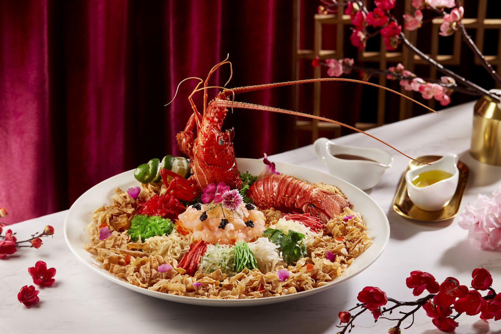 Mandarin Oriental's signature yee sang. (Photo: Mandarin Oriental Kuala Lumpur)
