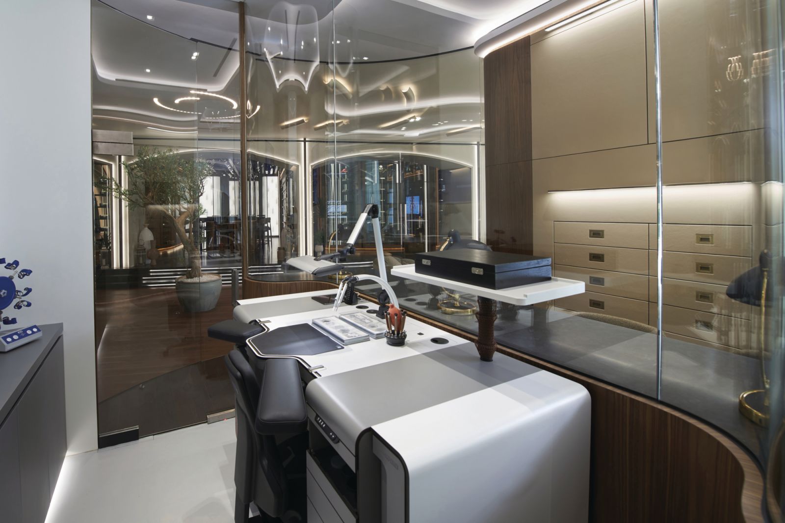 Watchmaker's bench at the venue (Photo: courtesy of Richard Mille)