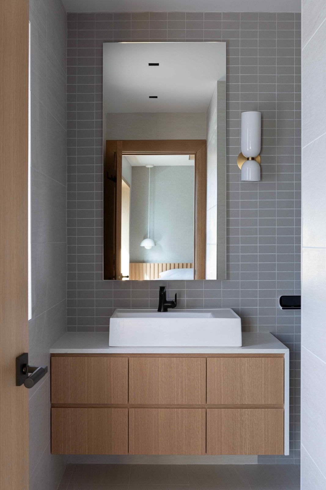 The secondary bedroom en suite