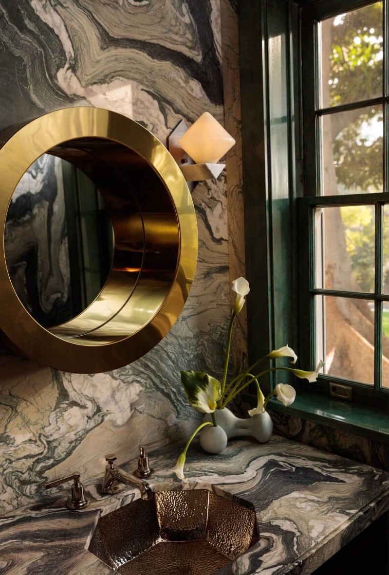 The elegant bathroom at a Beverly Hill residence (Photo: Instagram/@kellywearstler)