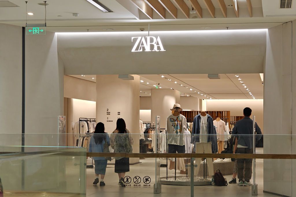 SHANGHAI, CHINA - MAY 14, 2023 - Customers shop at a ZARA store in Shanghai, China, May 14, 2023. (Photo credit should read CFOTO/Future Publishing via Getty Images)