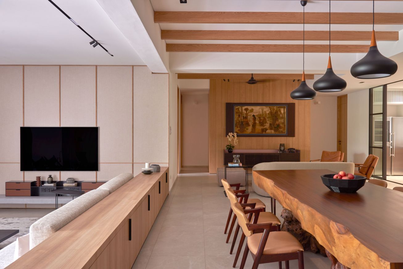A view of the open-plan living and dining room (Photos: Hjgher and Jovian Lim)