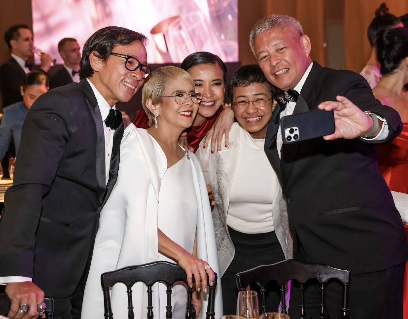 Kim Atienza, Dolly de Leon, Feli Atienza, Maria Ressa, David Lim;