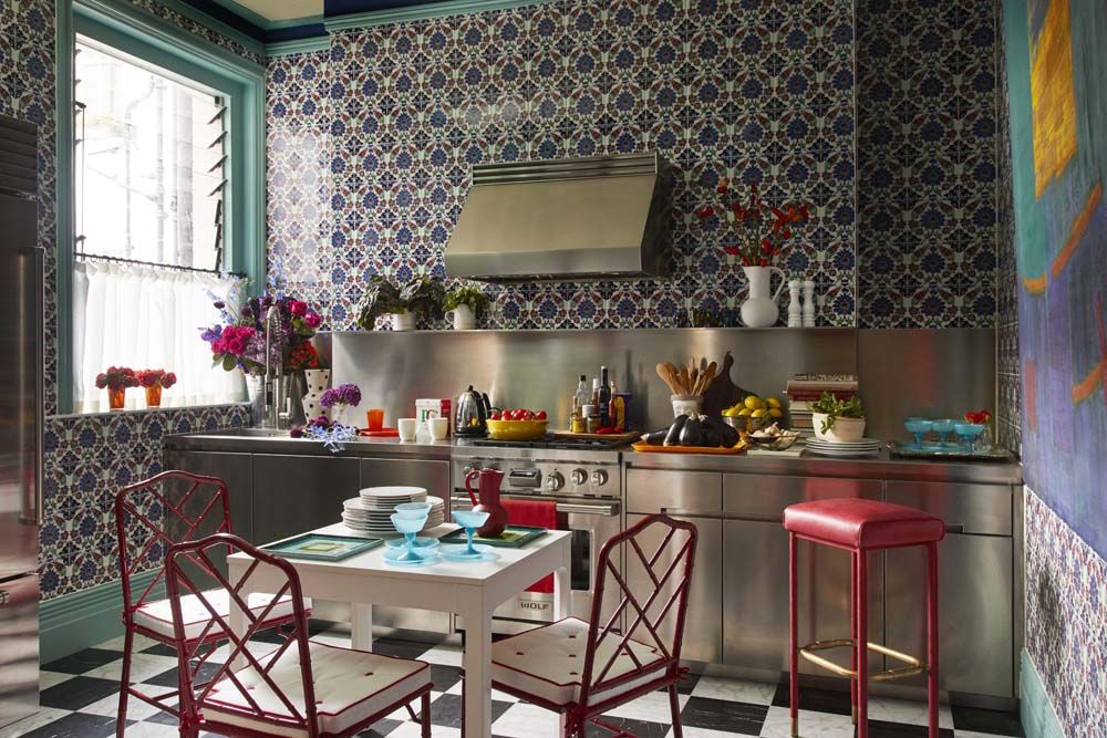 Intricate tile work with an European flair in a London residence (Photo: Instagram/@patrickmele)