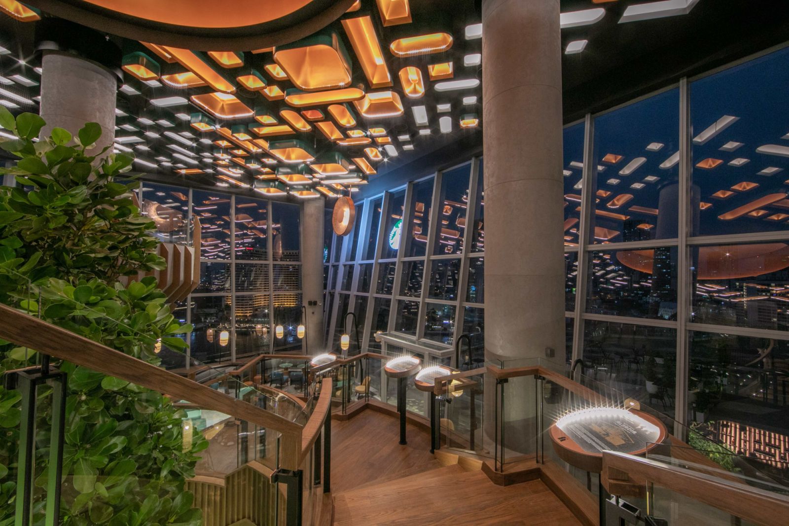 cửa hàng Starbucks đẹp nhất châu Á - 4