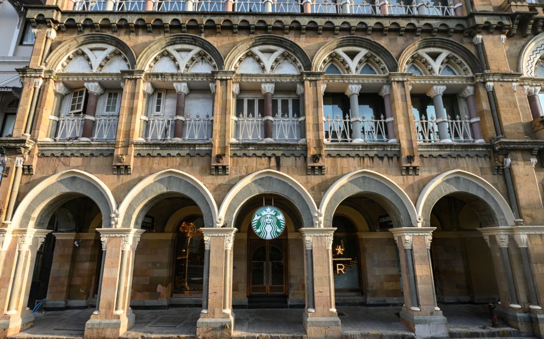 cửa hàng Starbucks đẹp nhất châu Á - 26