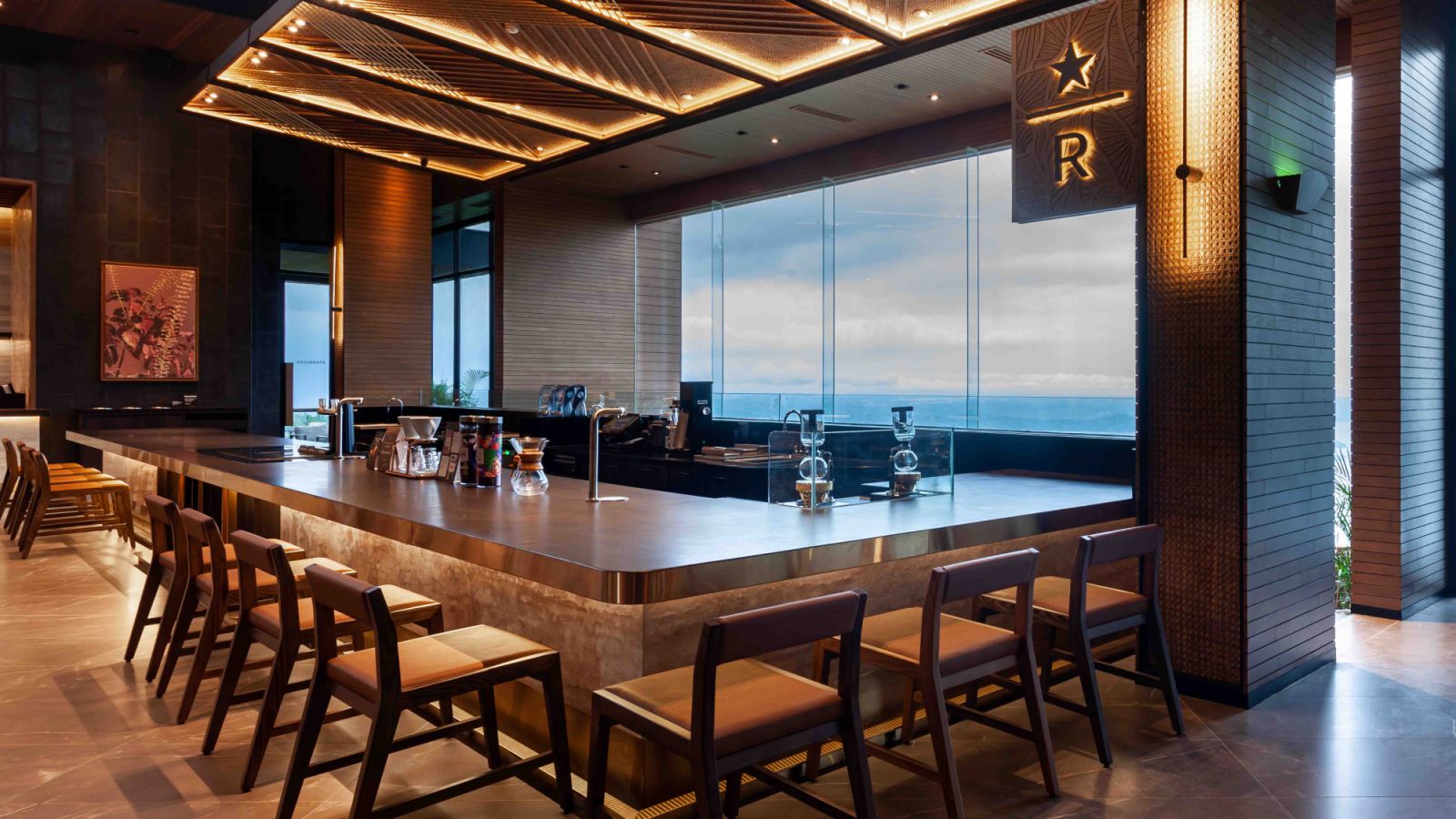 cửa hàng Starbucks đẹp nhất châu Á - 32