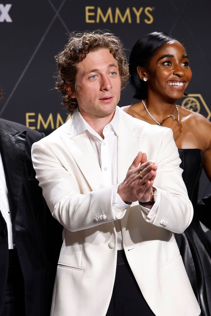 LOS ANGELES, CALIFORNIA - JANUARY 15: (L-R) Jeremy Allen White and Ayo Edebiri, winners of Outstanding Comedy Series for "The Bear," pose in the press room during the 75th Primetime Emmy Awards at Peacock Theater on January 15, 2024 in Los Angeles, California. (Photo by Frazer Harrison/Getty Images)