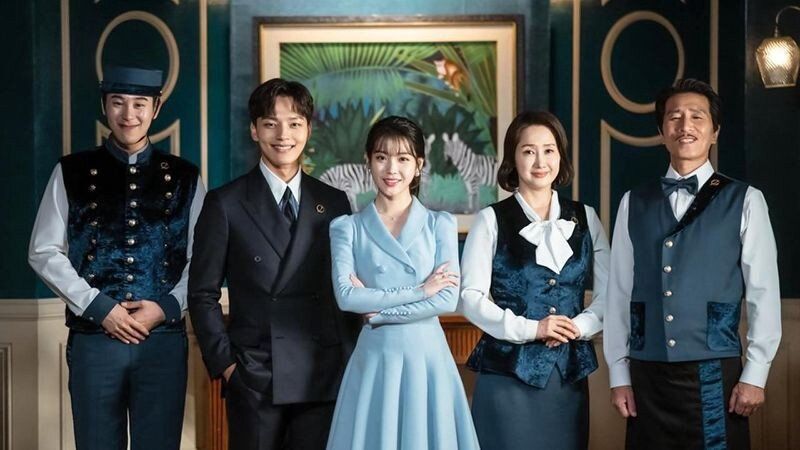IU 出演《德魯納酒店》創下收視奇蹟。(Photo: tvN)