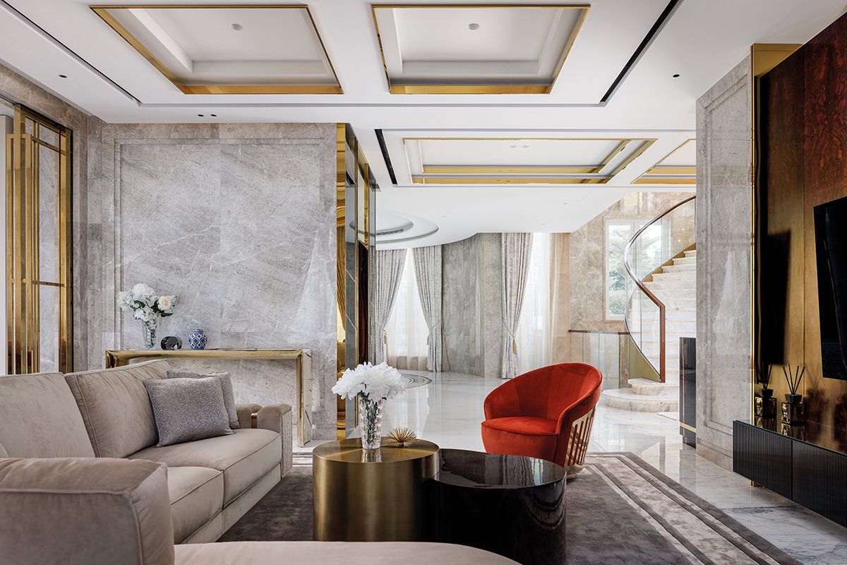 The informal living area was furnished by Marq HQO with a Charisma sofa and swivel armchair from Giorgio Collection